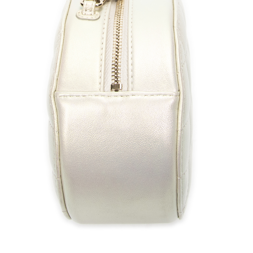 Chanel Mini Round Chain Crossbody - Picture 8 of 11